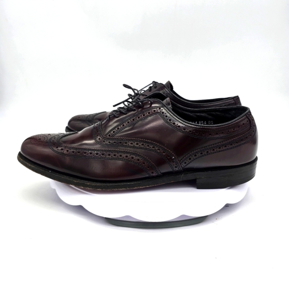 Florsheim Shoes Men's 11D Wingtip Oxford Polished Leather Thick Sole - Picture 1 of 10